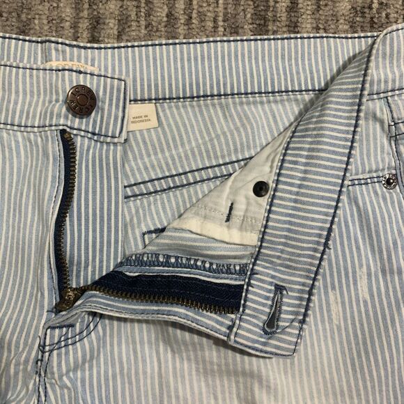 J. Crew Women's Size 27 Blue White Striped Stretch Mom Shorts Cuffed Hems - Picture 2 of 8
